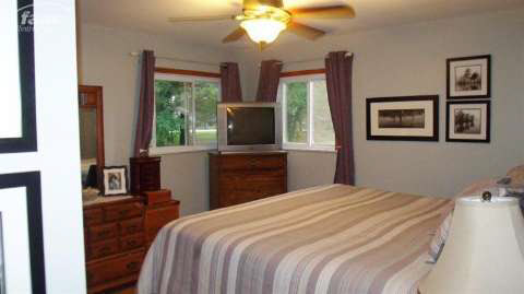 9186 Reid Road Swartz Creek, MI 48473 - Photo 31 of 40 20420624-30.JPG