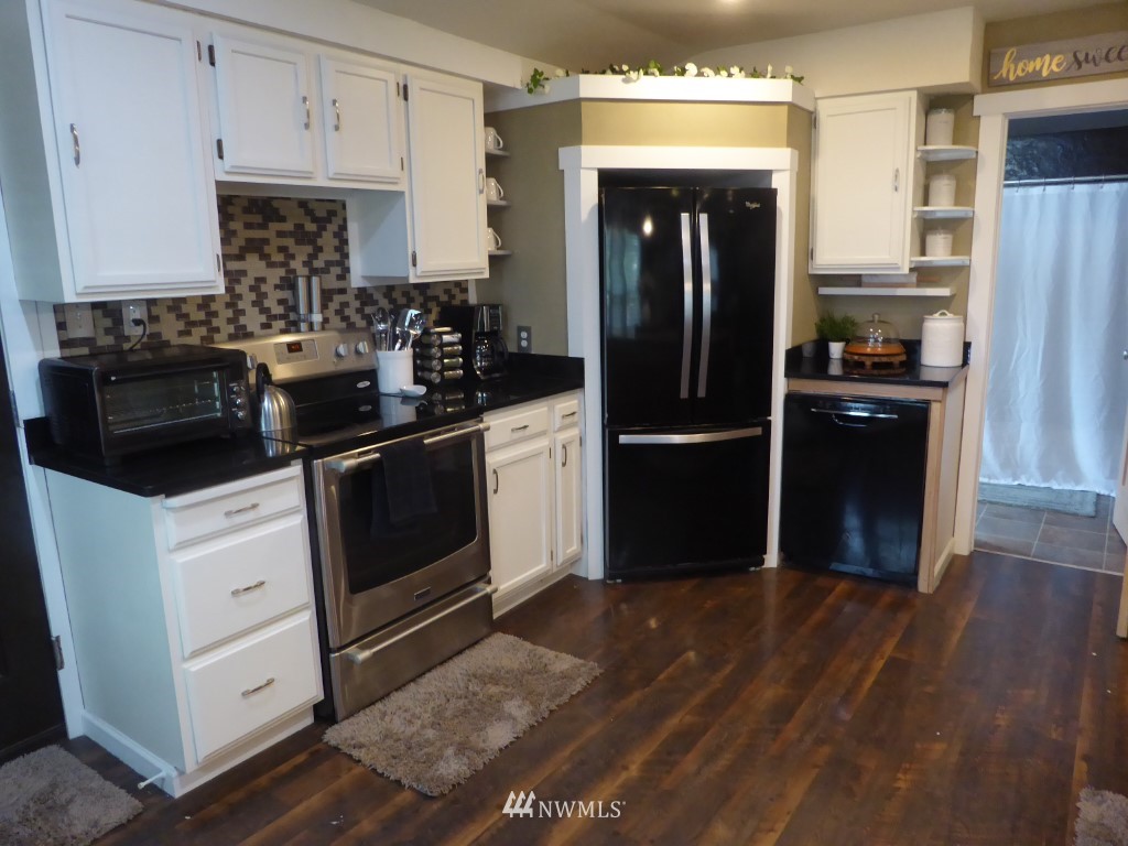 2332 Rice Road Chehalis, WA 98532 - Photo 7 of 23