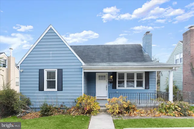 $375,000 | 813 Edmondson Avenue, Baltimore, MD 21228