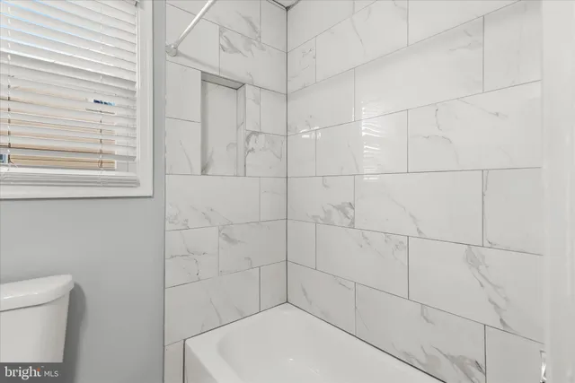 $375,000 | 813 Edmondson Avenue, Baltimore, MD 21228