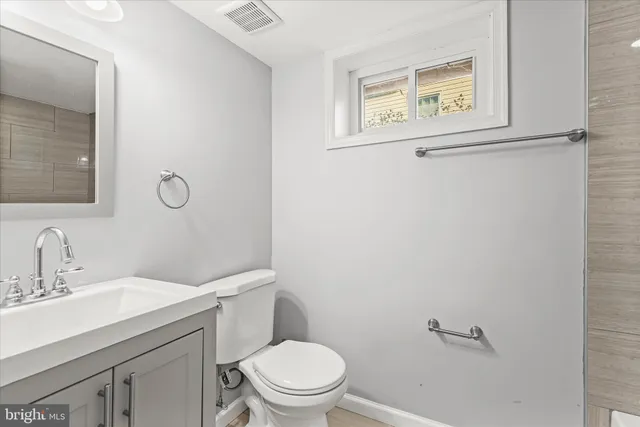 $375,000 | 813 Edmondson Avenue, Baltimore, MD 21228