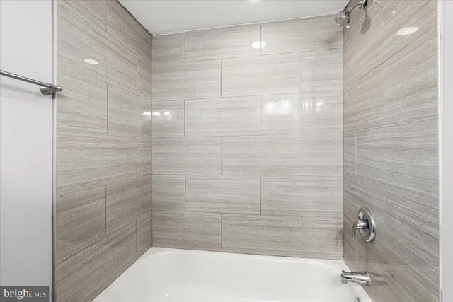 $375,000 | 813 Edmondson Avenue, Baltimore, MD 21228