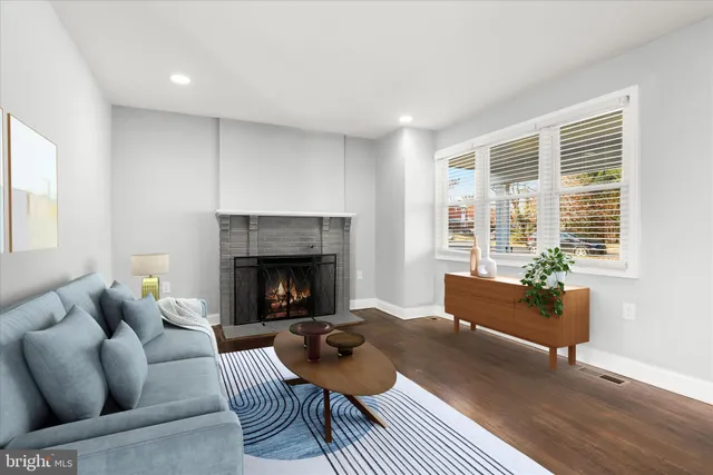 $375,000 | 813 Edmondson Avenue, Baltimore, MD 21228