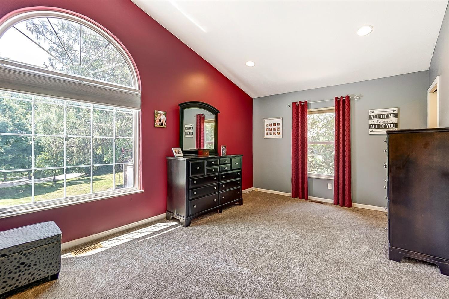6747 Daleview Road Cincinnati, OH 45247 - Photo 16 of 41