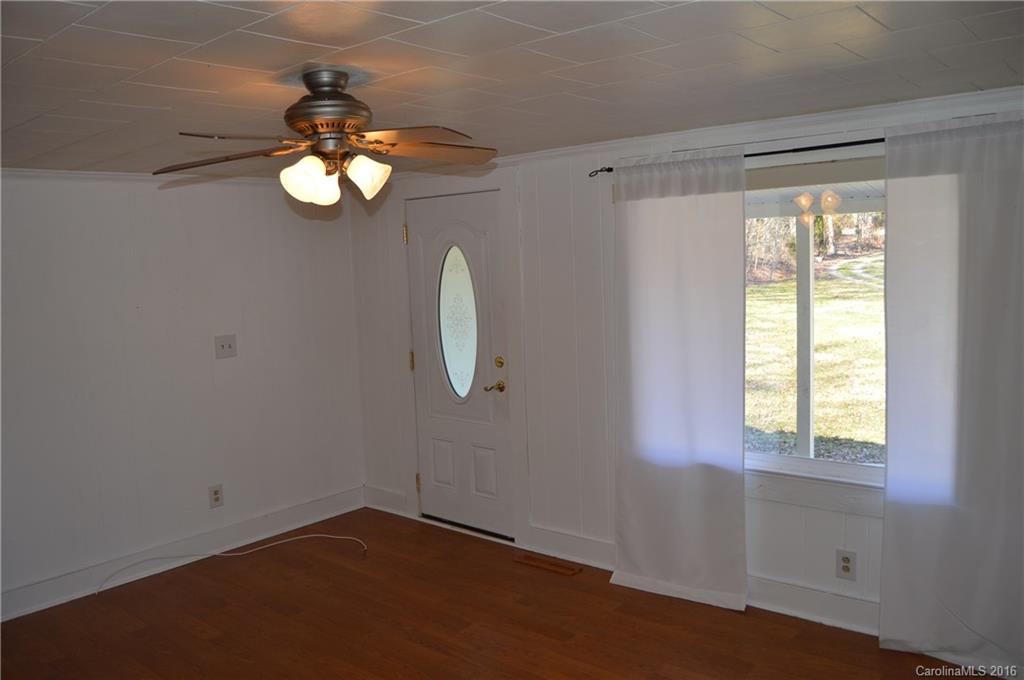 155 Sigmon Road Statesville, NC 28677 - Photo 2 of 13