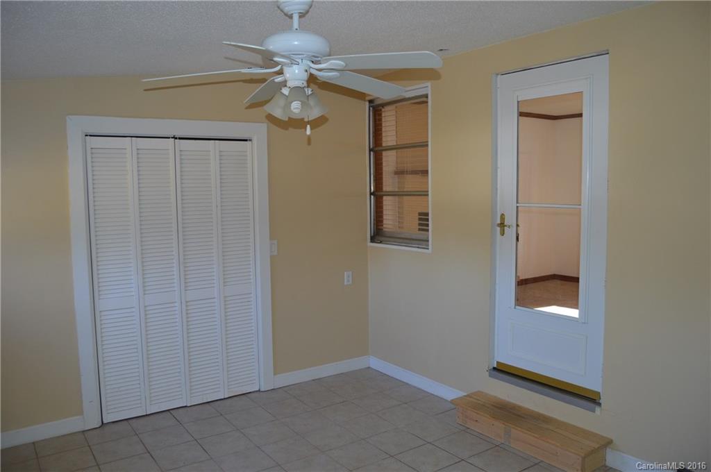 155 Sigmon Road Statesville, NC 28677 - Photo 11 of 13