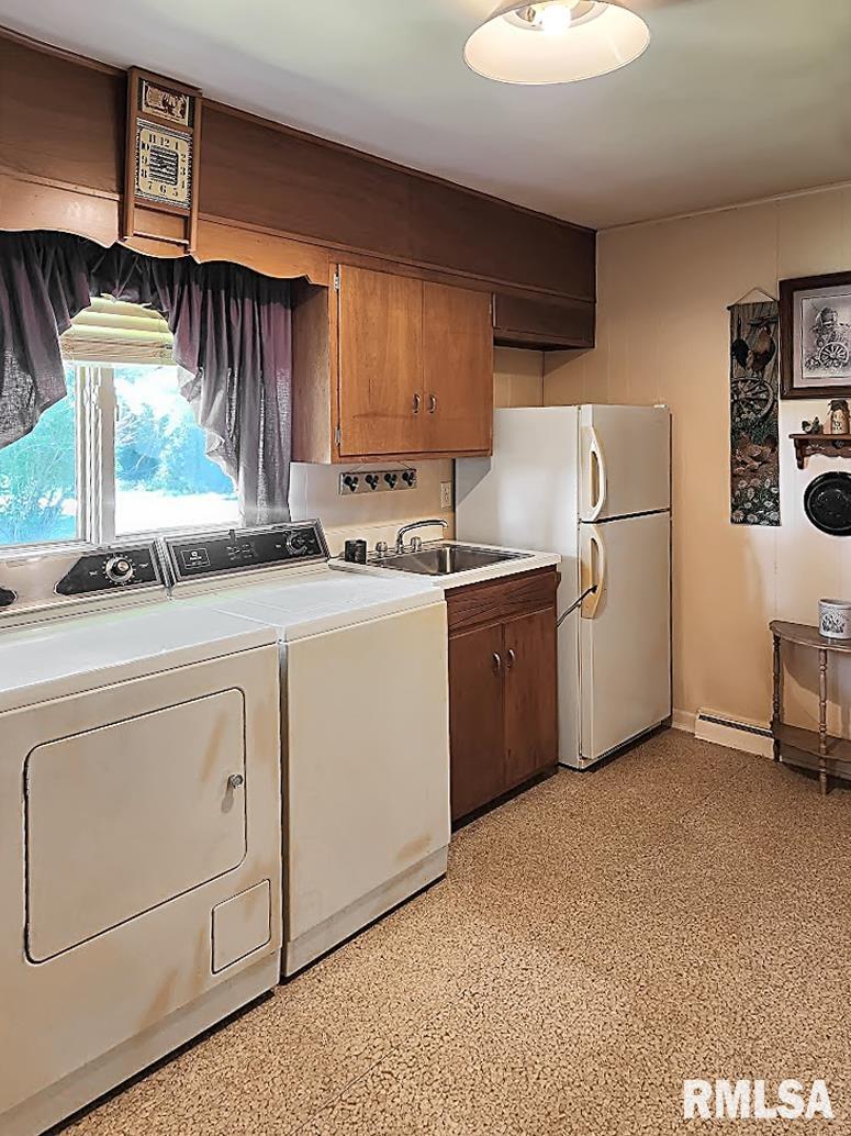 304 North 3rd Street Wyoming, IL 61491 - Photo 28 of 42