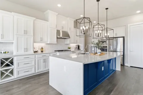 $775,000 | 139 Wildrose Hill Drive, Boerne, TX 78006