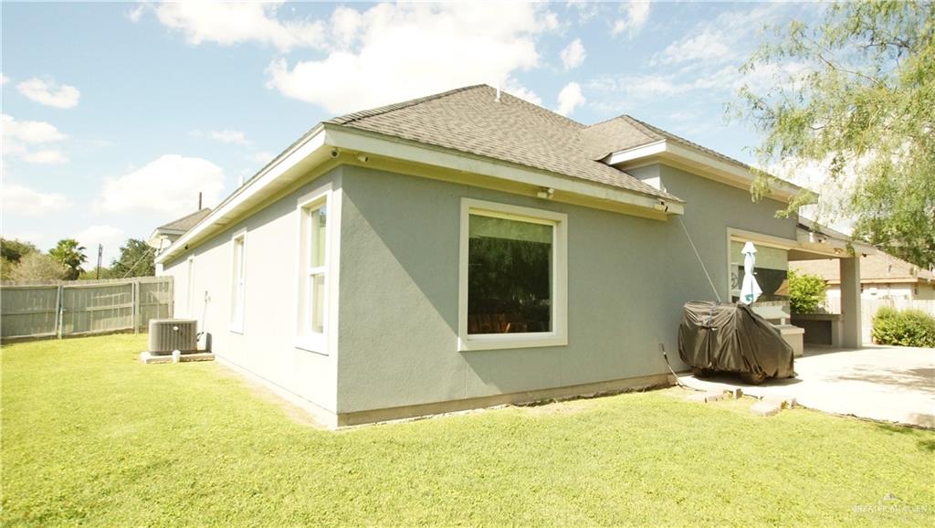 414 Ric Mar Street Edinburg, TX 78541 - Photo 5 of 36