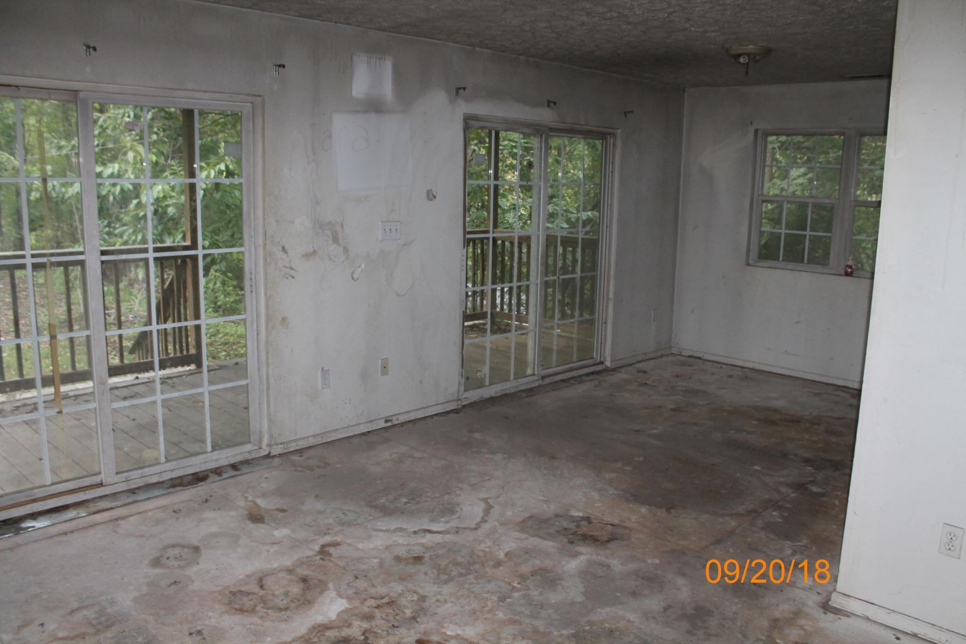 1925 Harding Road Blacksburg, VA 24060 - Photo 5 of 17 IMG_2112 dated
