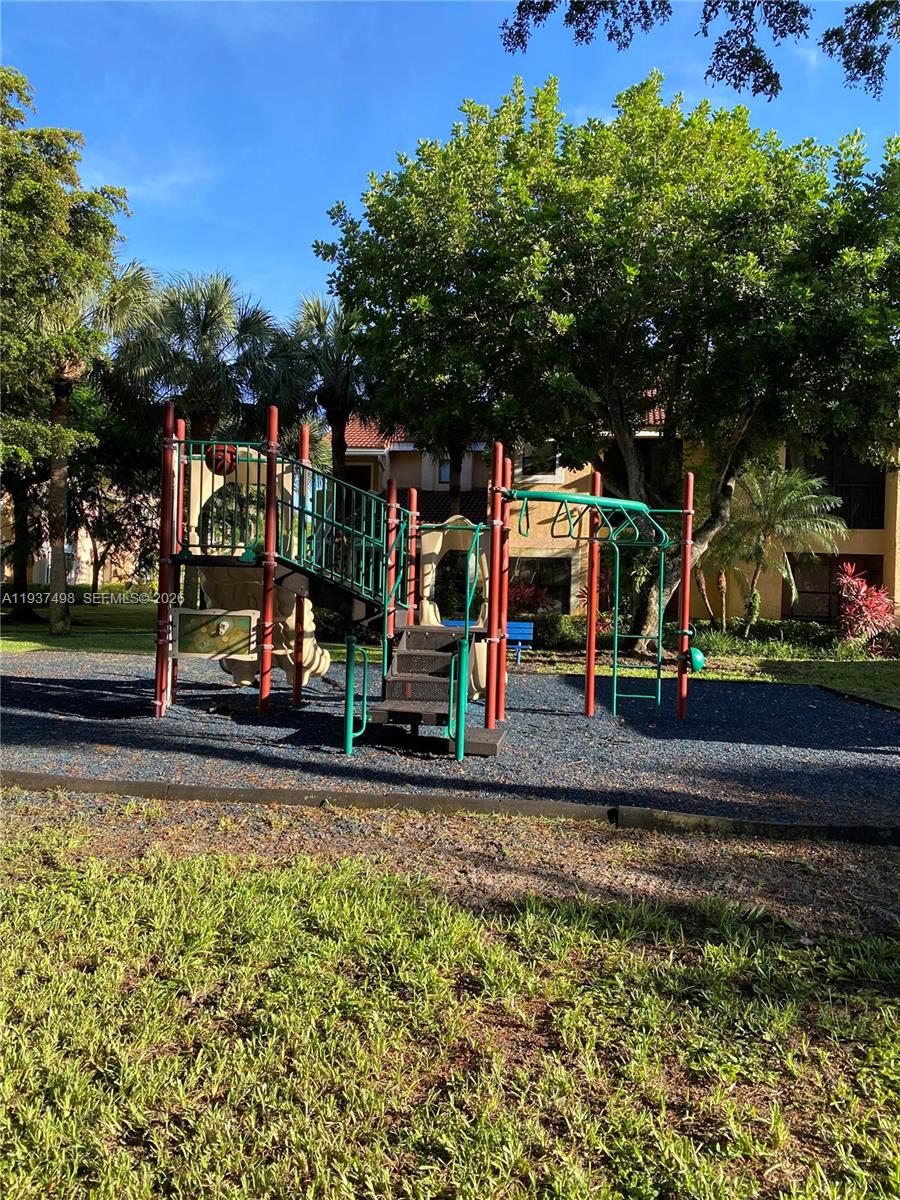 15560 Southwest 104th Terrace, Unit 619 Miami, FL 33196 - Photo 18 of 29
