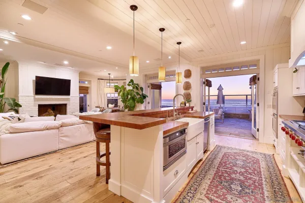 $120,000 | 2720 Ocean Front, Del Mar, CA 92014
