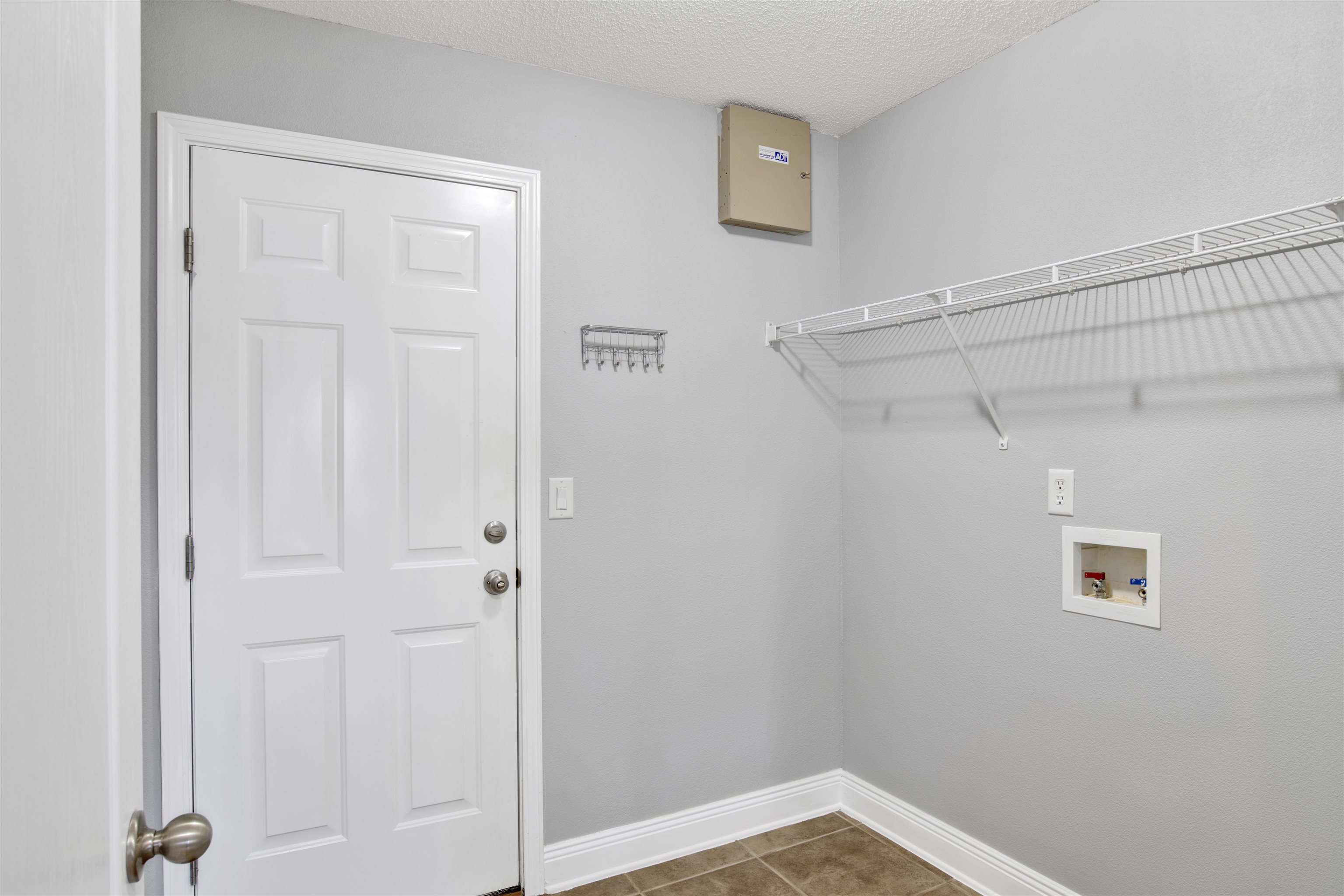 1043 Orlando Drive Foley, AL 36535 - Photo 18 of 25 Laundry