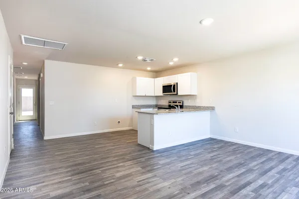 $197,000 | 181 West Douglas Avenue, Coolidge, AZ 85128