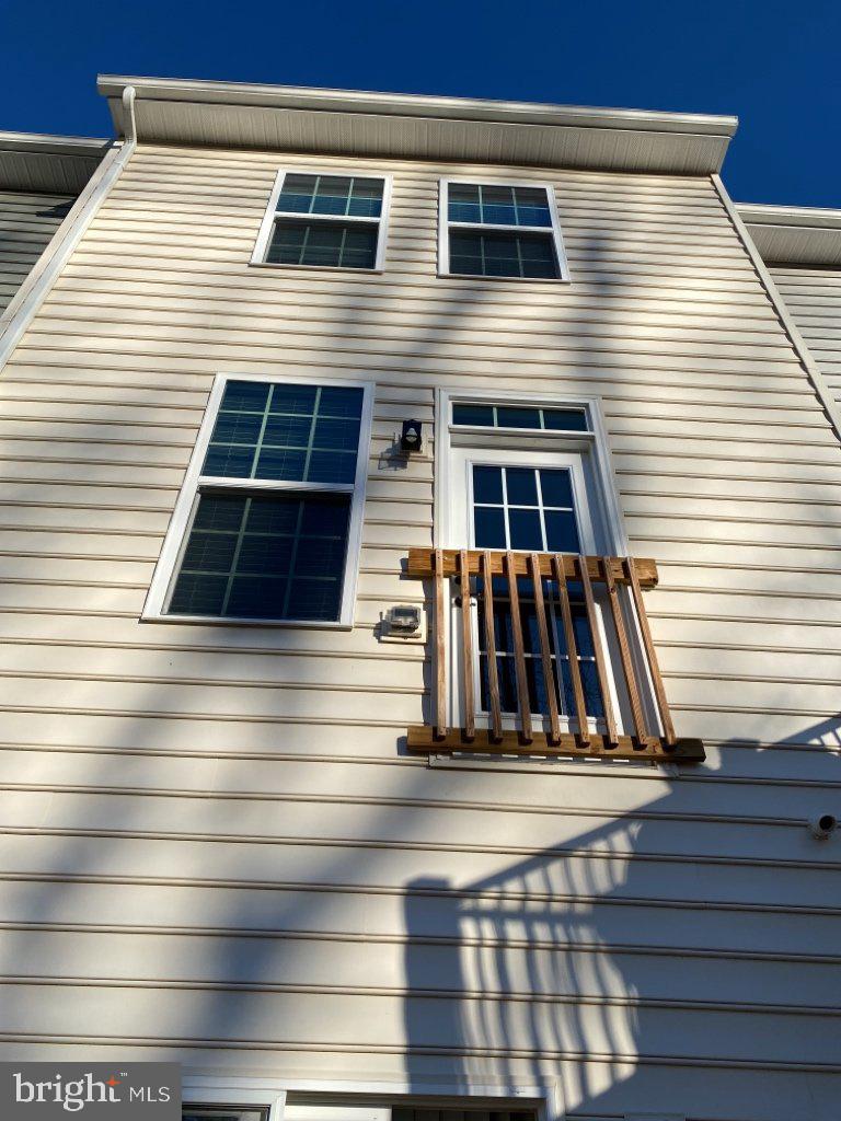 531 View Point Way Fredericksburg, VA 22405 - Photo 34 of 36 Charming facade with sunny appeal.
