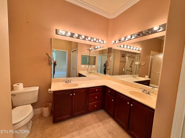 $2,000 | 555 Rarity Bay Parkway, Unit 302, Vonore, TN 37885