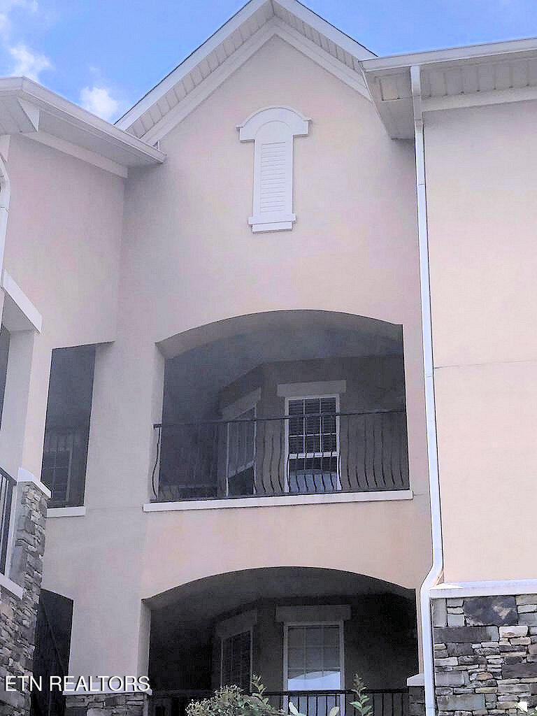 555 Rarity Bay Parkway, Unit 302 Vonore, TN 37885 - Photo 2 of 22 555 Top floor