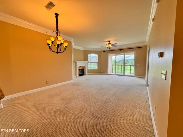 $2,000 | 555 Rarity Bay Parkway, Unit 302, Vonore, TN 37885