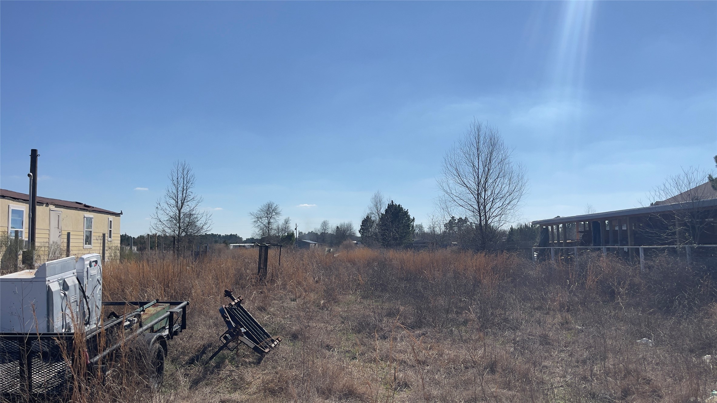 905 County Road 5023 Cleveland, TX 77327 - Photo 4 of 6