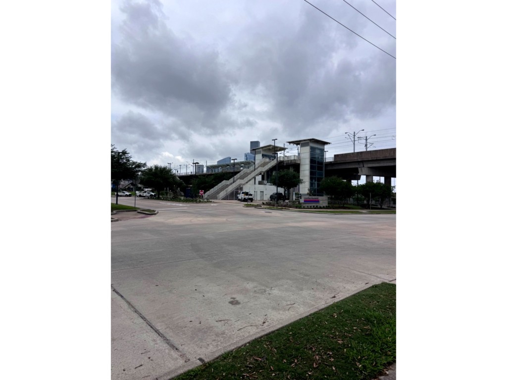 1504 Freeman Street Houston, TX 77009 - Photo 17 of 20 a car parked in front of a white house