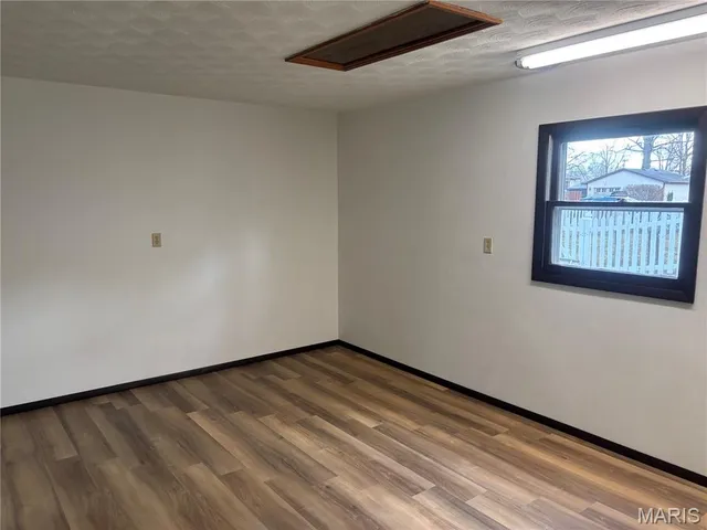 $264,900 | 210 North Elm Street, Breese, IL 62230