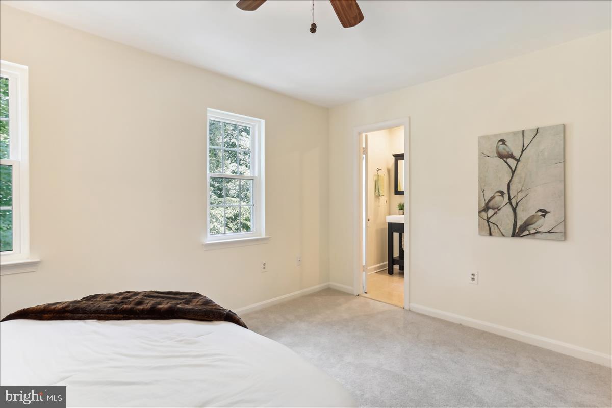 11972 Sentinel Point Court Reston, VA 20191 - Photo 19 of 45