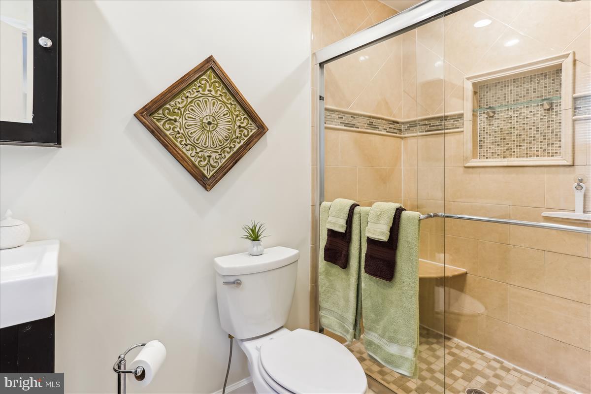 11972 Sentinel Point Court Reston, VA 20191 - Photo 20 of 45 Primary Bath - has been renovated!