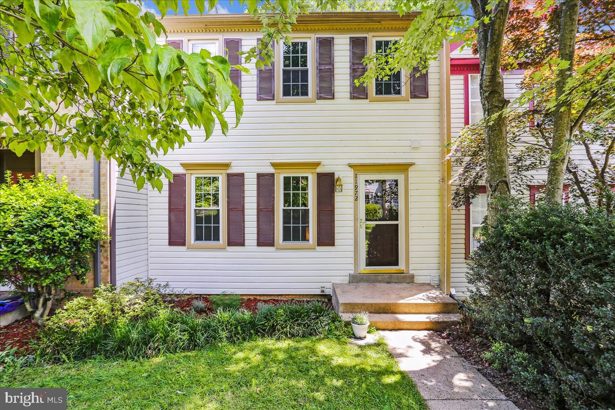 11972 Sentinel Point Court Reston, VA 20191 - Photo 2 of 45 Welcome Home!