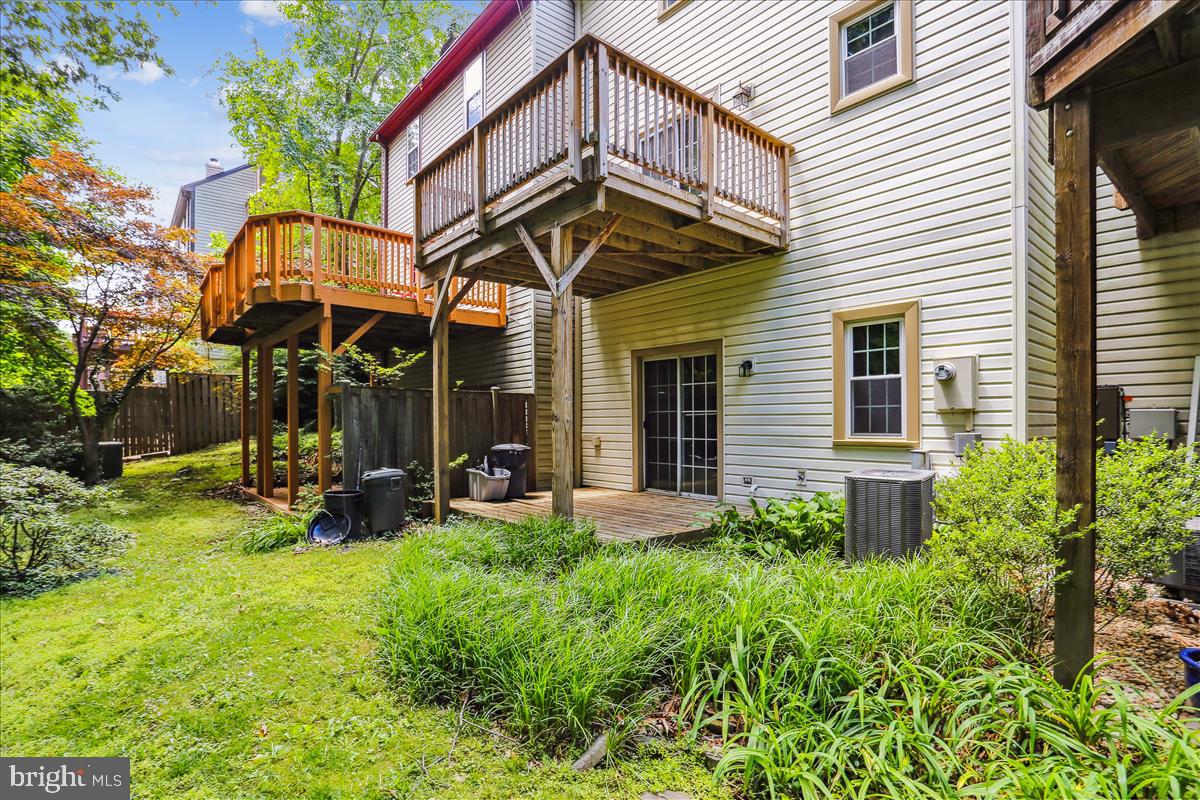 11972 Sentinel Point Court Reston, VA 20191 - Photo 32 of 45