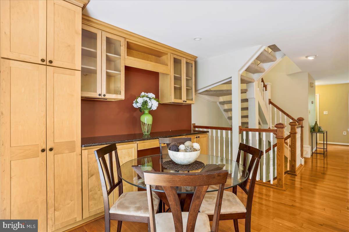 11972 Sentinel Point Court Reston, VA 20191 - Photo 10 of 45 Renovated kitch / extra cabinetry