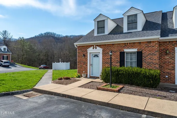 $220,000 | 508 Hickory Road, Bristol, TN 37620