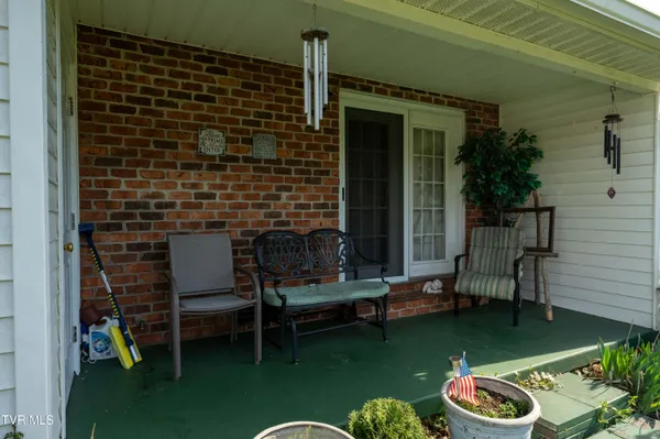 $220,000 | 508 Hickory Road, Bristol, TN 37620