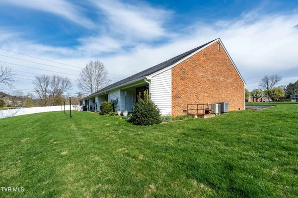 $220,000 | 508 Hickory Road, Bristol, TN 37620
