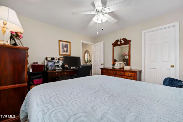 $220,000 | 508 Hickory Road, Bristol, TN 37620