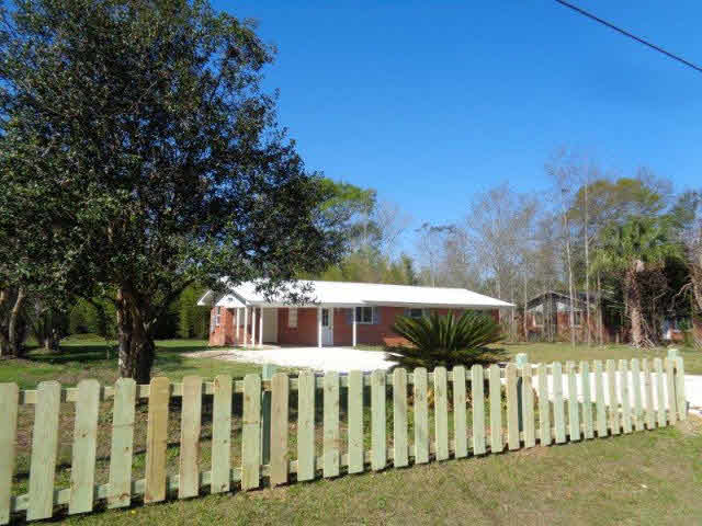 575 Jack Springs Road Atmore, AL 36502 - Photo 3 of 26