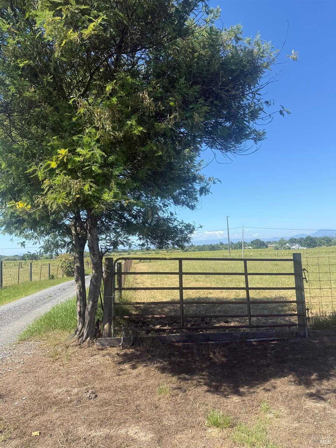 5820 Hall Road Santa Rosa, CA 95401 - Photo 26 of 53