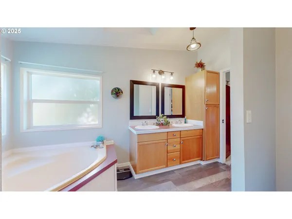 $439,950 | 80591 Sandpiper Lane, Hermiston, OR 97838