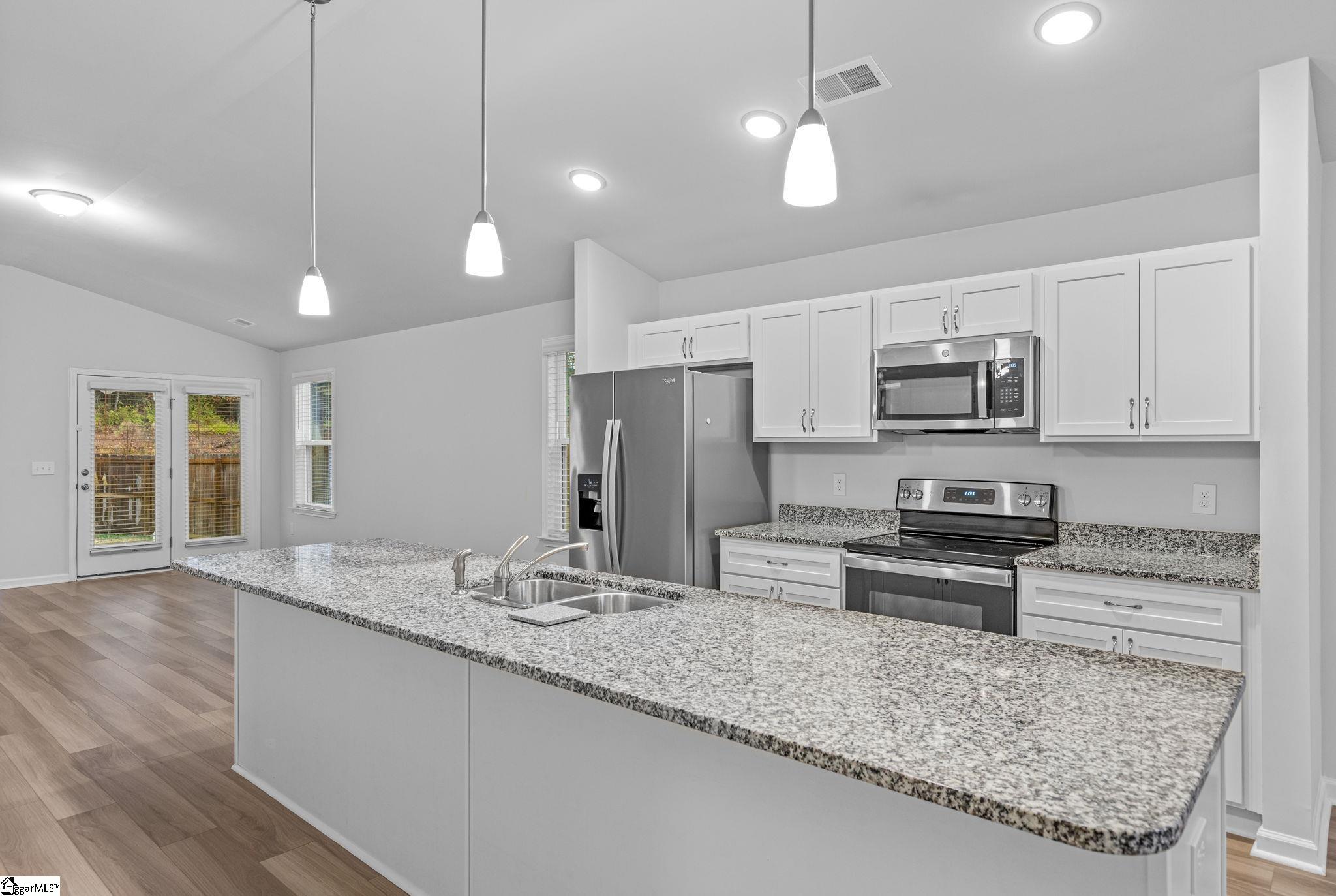 24 Chalet Court Anderson, SC 29621 - Photo 9 of 39