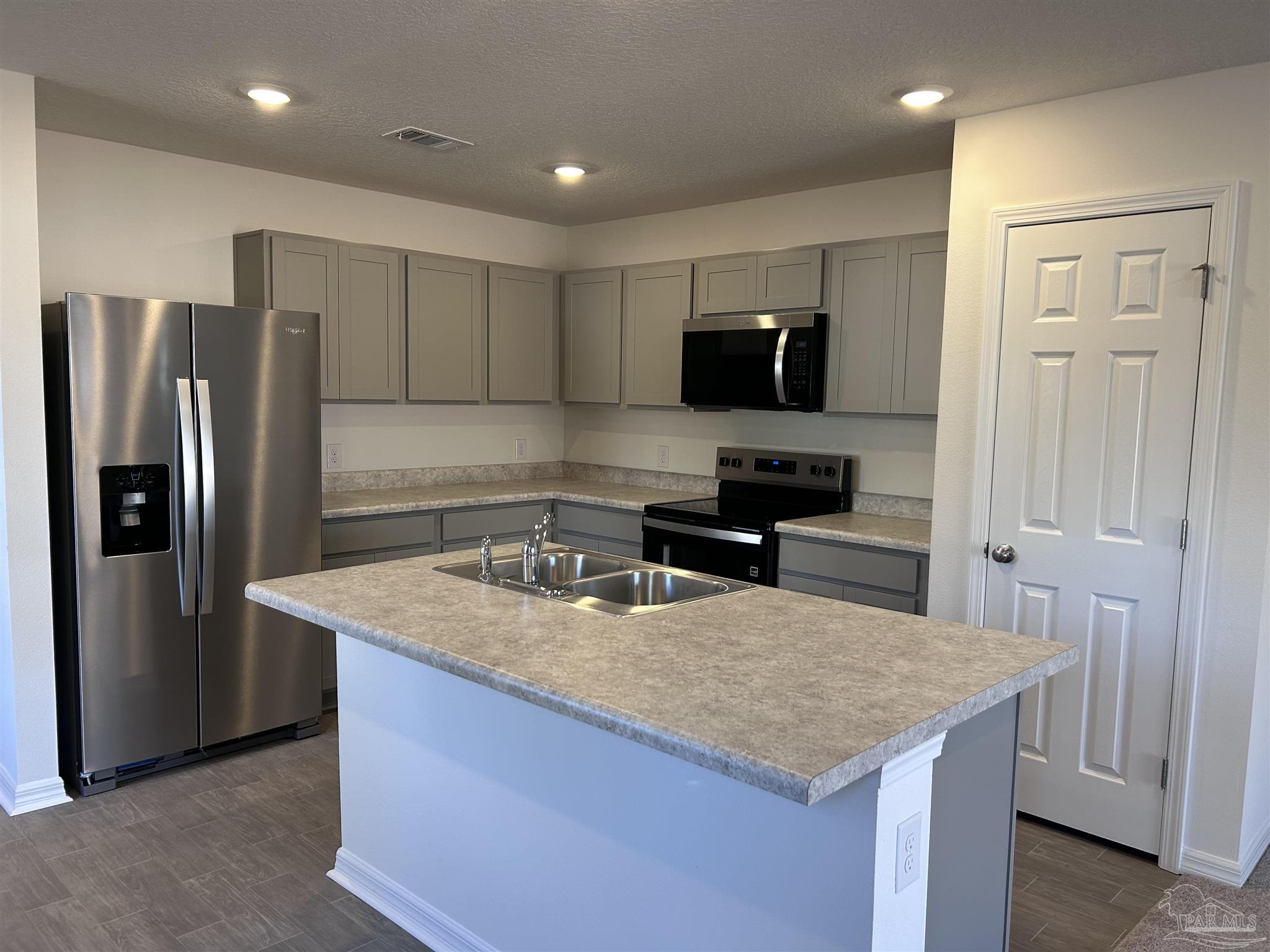 4047 Edgefield Street Pace, FL 32571 - Photo 5 of 5