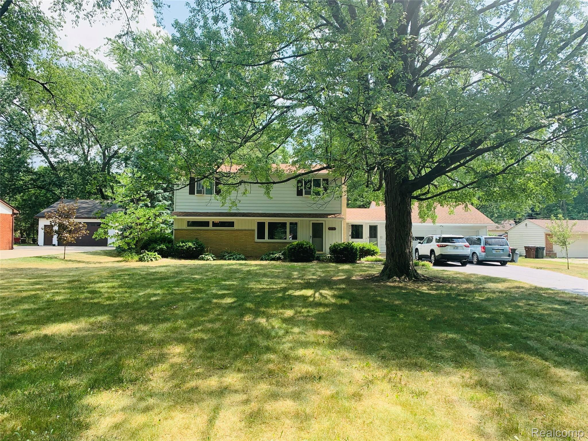 5190 Jamestown Road Utica, MI 48317 - Photo 1 of 33 fullsizeoutput_337f.jpeg