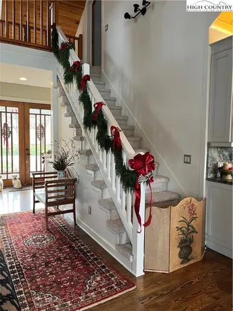 a view of entryway and hall