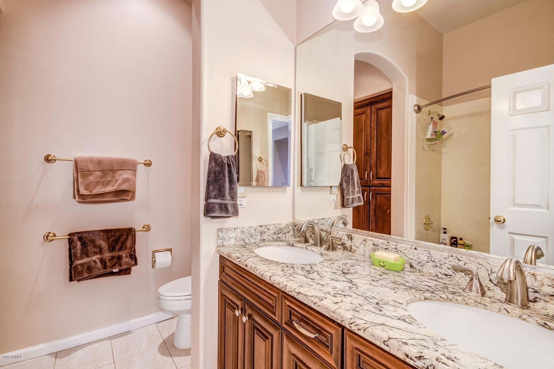 3010 East Rock Wren Road Phoenix, AZ 85048 - Photo 9 of 37 0008-Rock Wren (7)