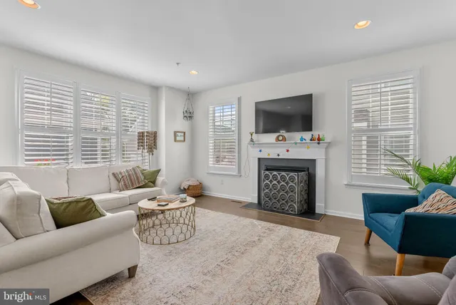 $829,000 | 380 Quigley Drive, Malvern, PA 19355