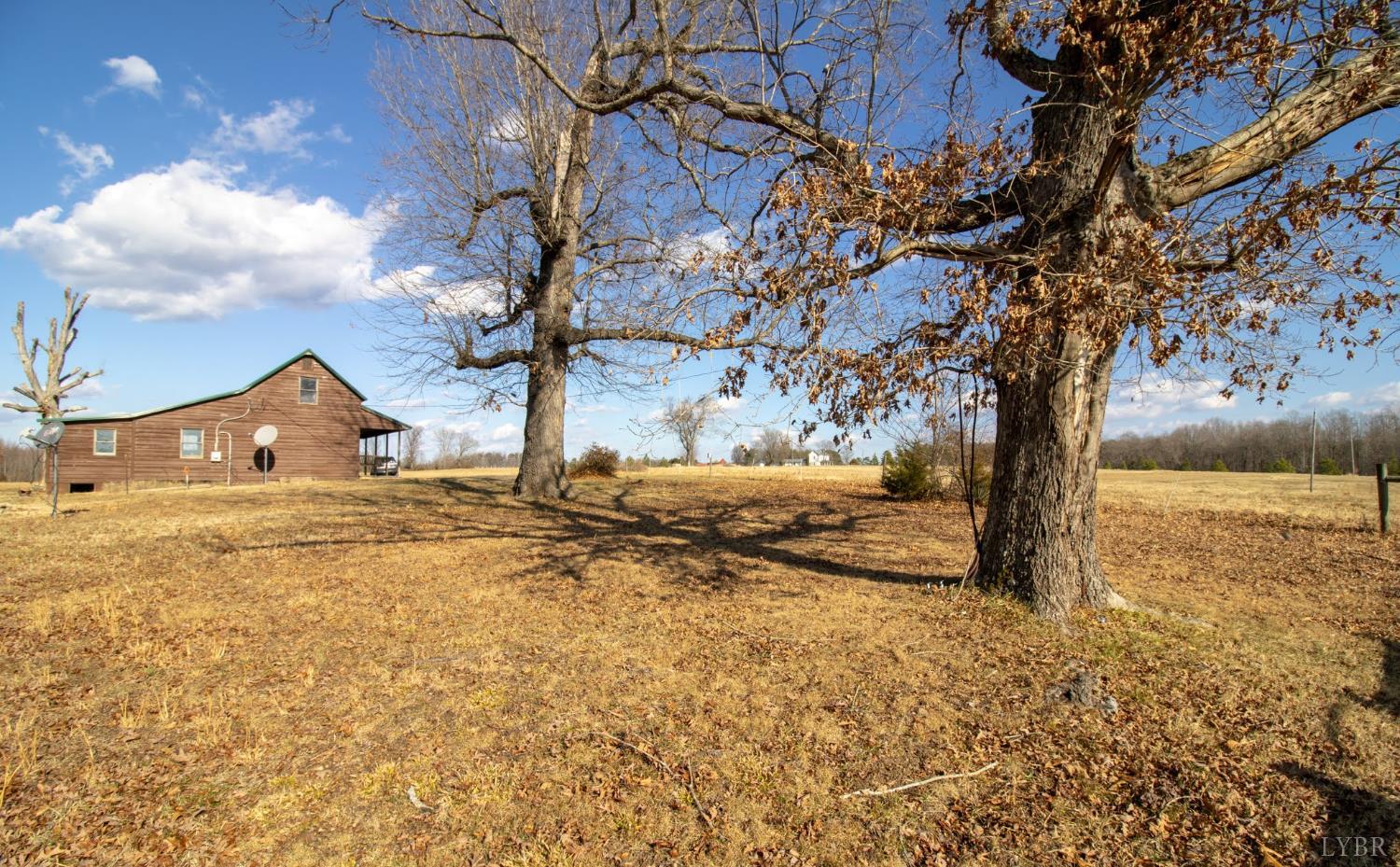 3039 T N Snow Road Nathalie, VA 24577 - Photo 38 of 50