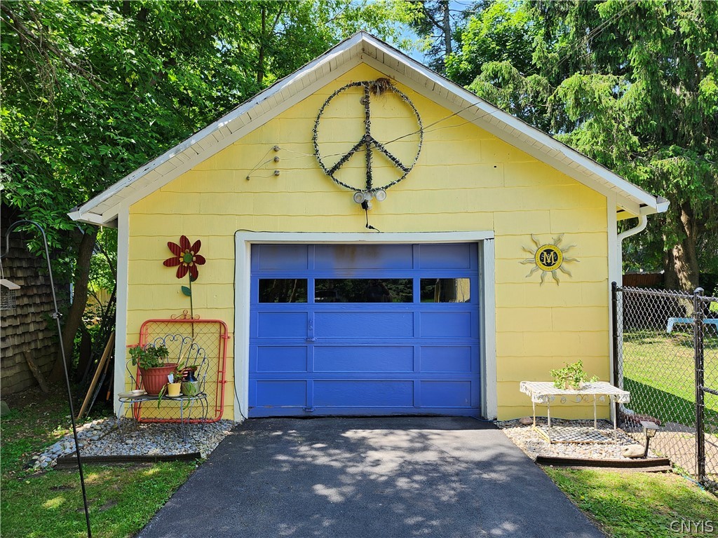 405 Cosby Road Utica, NY 13502 - Photo 35 of 36