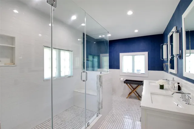 $5,498,000 | 30 Bonnie Heights Road, Manhasset, NY 11030