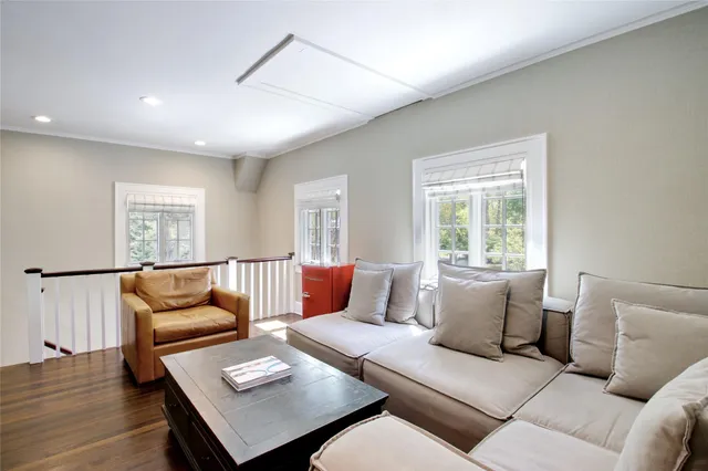 $5,498,000 | 30 Bonnie Heights Road, Manhasset, NY 11030