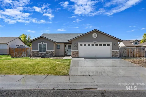$369,900 | 1421 Cayuse Creek Drive, Kimberly, ID 83341