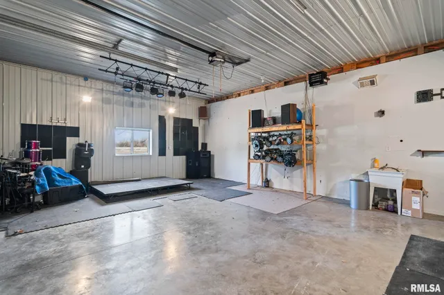 $359,900 | 2265 Jostes Road, Rochester, IL 62563