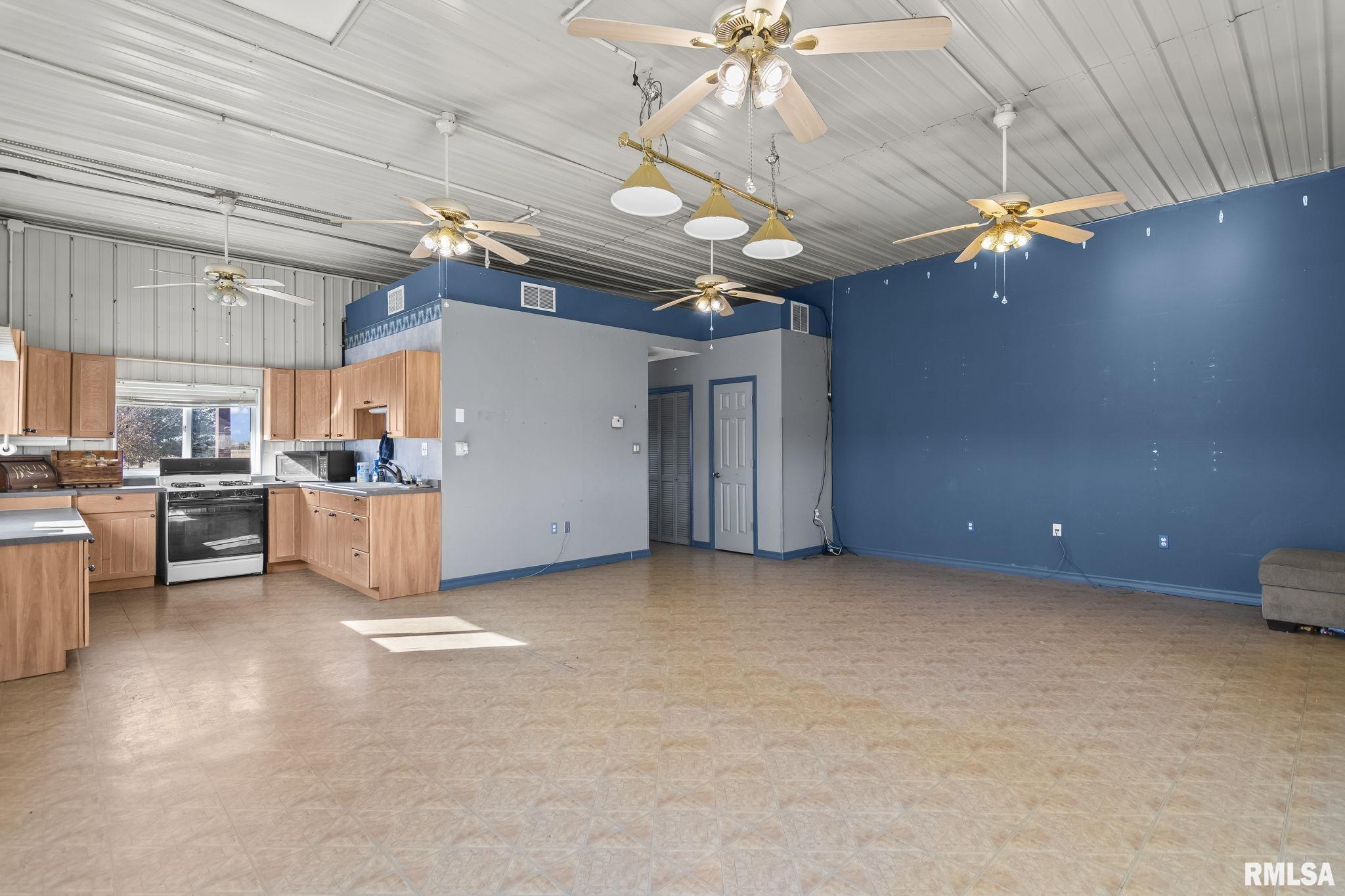 2265 Jostes Road Rochester, IL 62563 - Photo 39 of 53